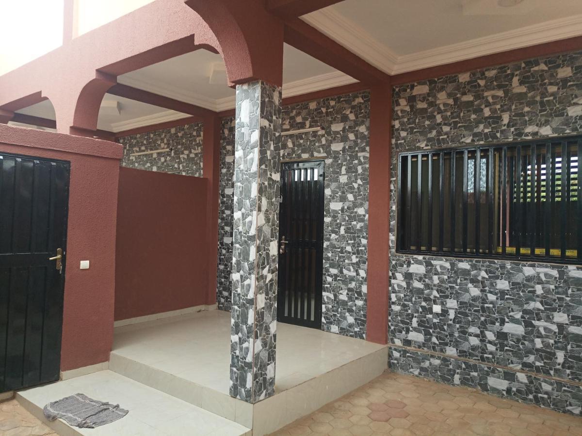 Residence Lynda Prestige Ouagadougou Dış mekan fotoğraf