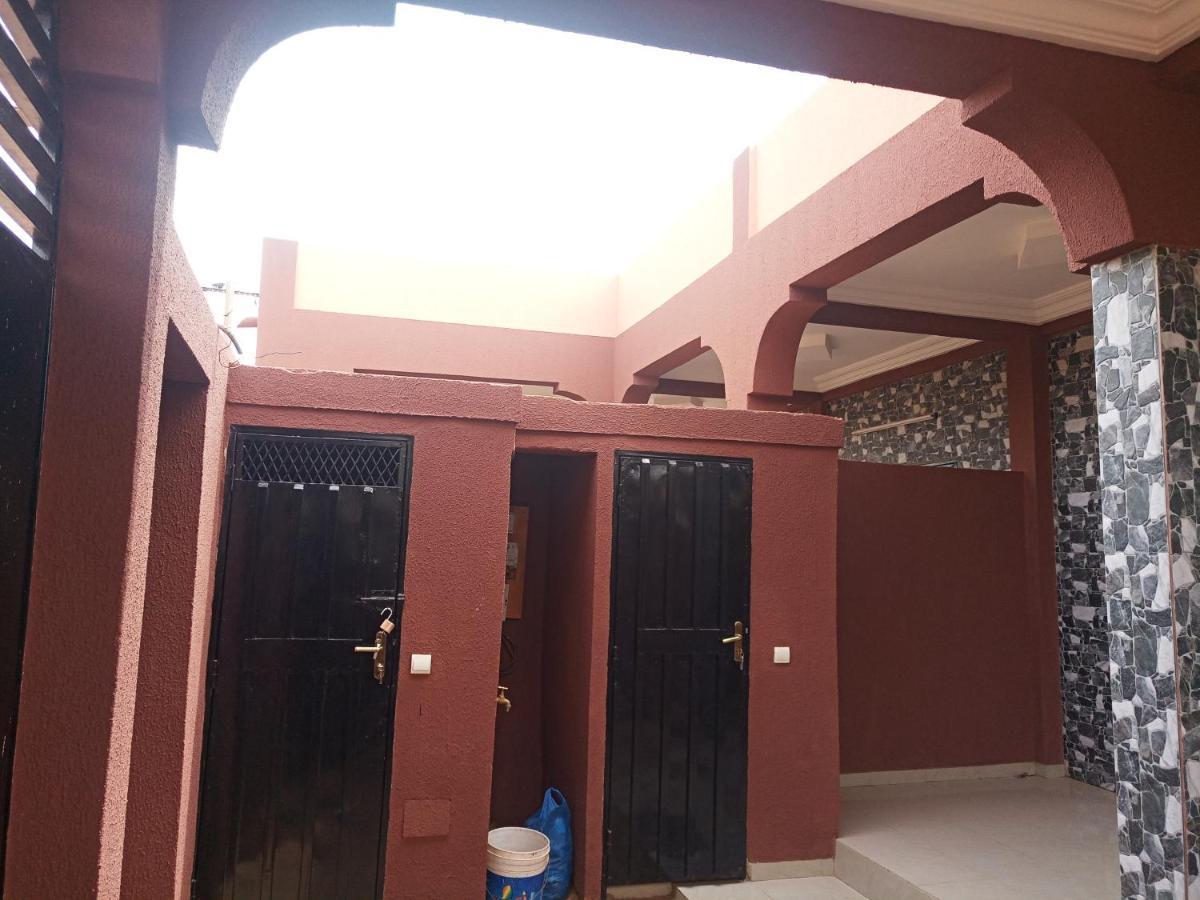 Residence Lynda Prestige Ouagadougou Dış mekan fotoğraf