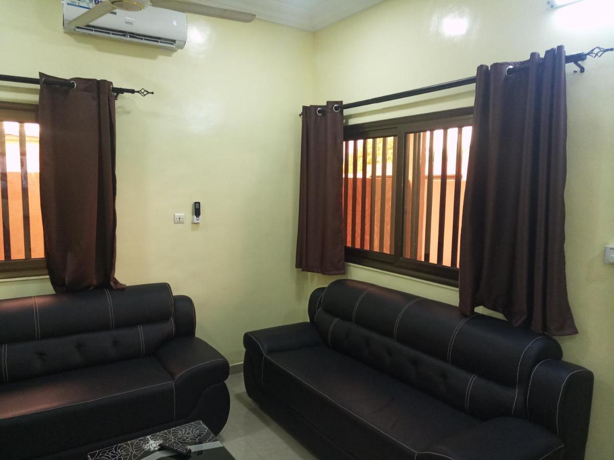 Residence Lynda Prestige Ouagadougou Dış mekan fotoğraf